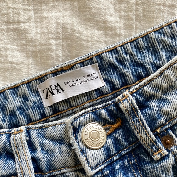 ZARA DENIM SKIRT - Picture 3 of 3
